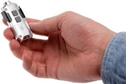 Nitecore TIP CRI Silver Rechargeable Keychain Flashlight, Silver -Nitecore NCTIP2017 CRI SV 05 nitecore nctip2017 cri sv 05