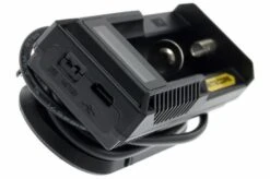 NiteCore UM10 Charger For A.o. 18650 Batteries -Nitecore NCUM10 03 nitecore batterijlader ncum10 03